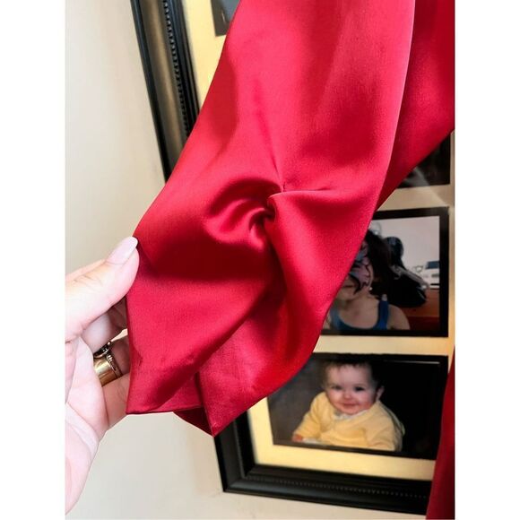 Torrid Outlander Series Red Satin Dress sz 18 EUC - Picture 7 of 8